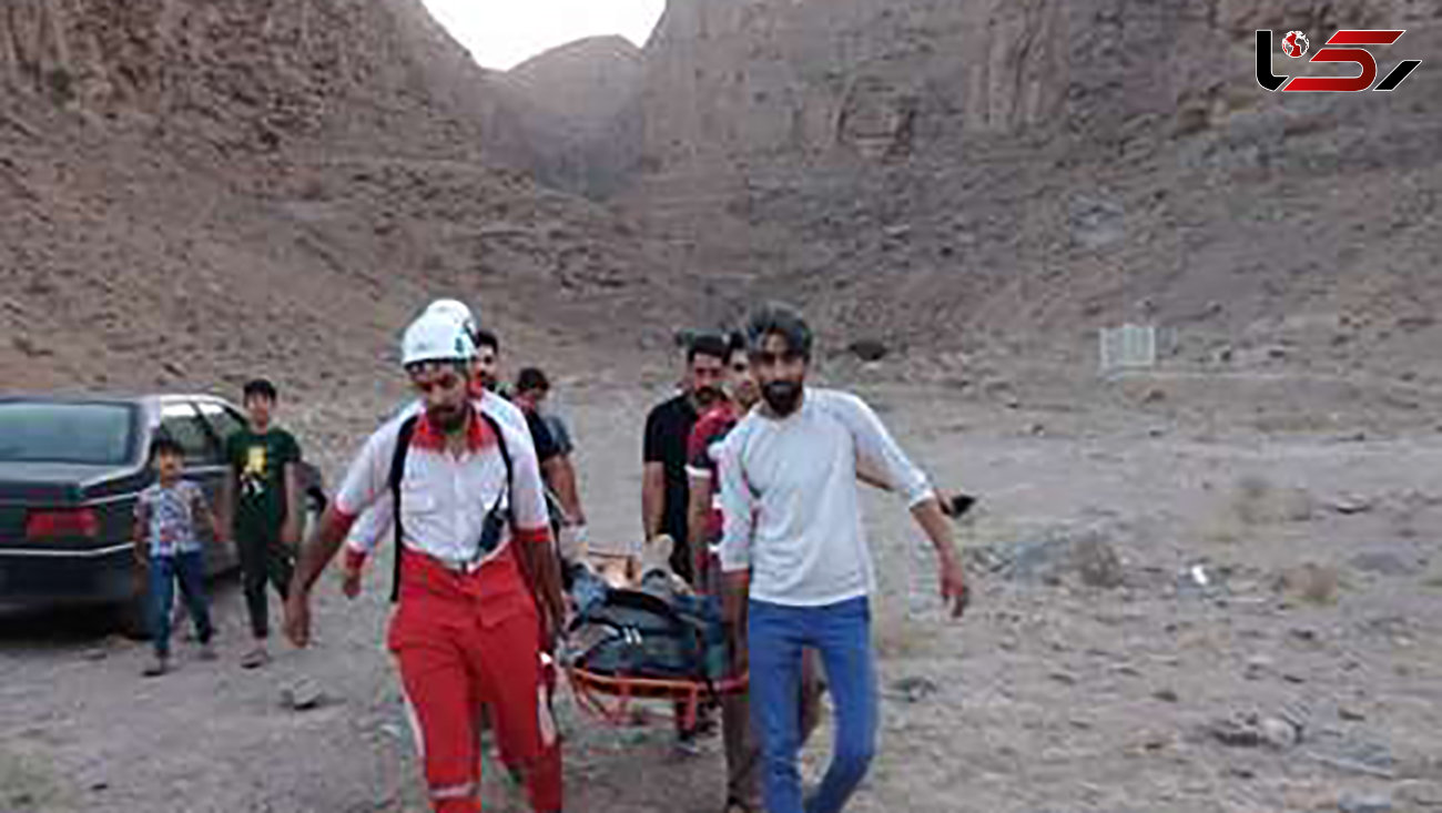 نجات فرد سقوط کرده از ارتفاعات دره گاهان تفت 