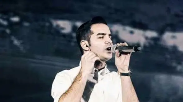 دانلود آهنگ باشکوه محسن یگانه / میترسم از این فکر...