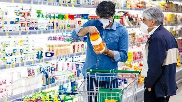 شلیک افزایش نرخ ارز به جامعه / آقای رئیس جمهور و 19 وزیر فنر فشرده بحران های اجتماعی در آستانه رها شدن است