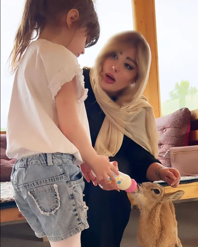 نیوشا ضیغمی