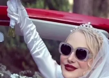 فیلم / رونمایی از  چیدمان خاص سفره عقد مجلل آرام جعفری و بابک انصاری به سبک پرنسس های دیزنی/ همه چی اروپایی مدل مرلین مونرویی تازه عروس سینما ...