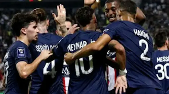 از پخش اهنگ ایرانی در تورین تا جو ورزشگاه پاریسن ژرمن