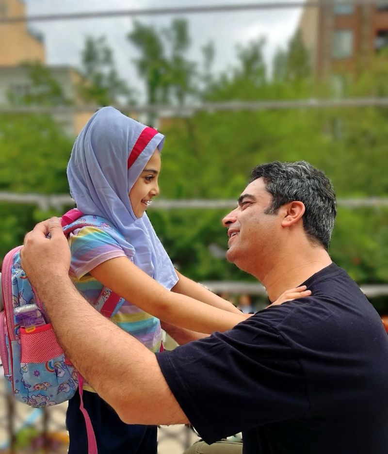 منوچهر هادی و دخترش سوفیا 
