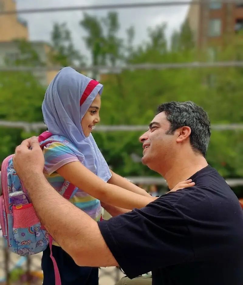 منوچهر هادی و دخترش سوفیا 