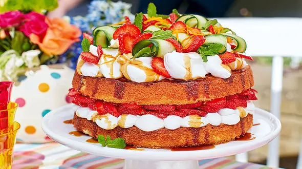 دستور پخت کیکی با میوه های تابستانی