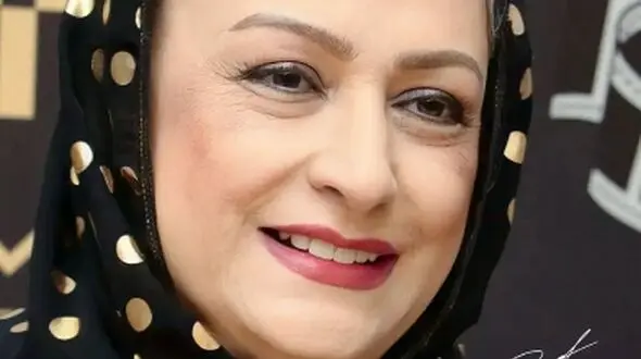 ویدئو/ مریم امیرجلالی: انقدر غُر نزنین که تو ایران صبح پامیشیم میبینیم قیمت دلار زیاد شده منم امروز تو کانادا بیدار شدم این صحنه رو دیدم!