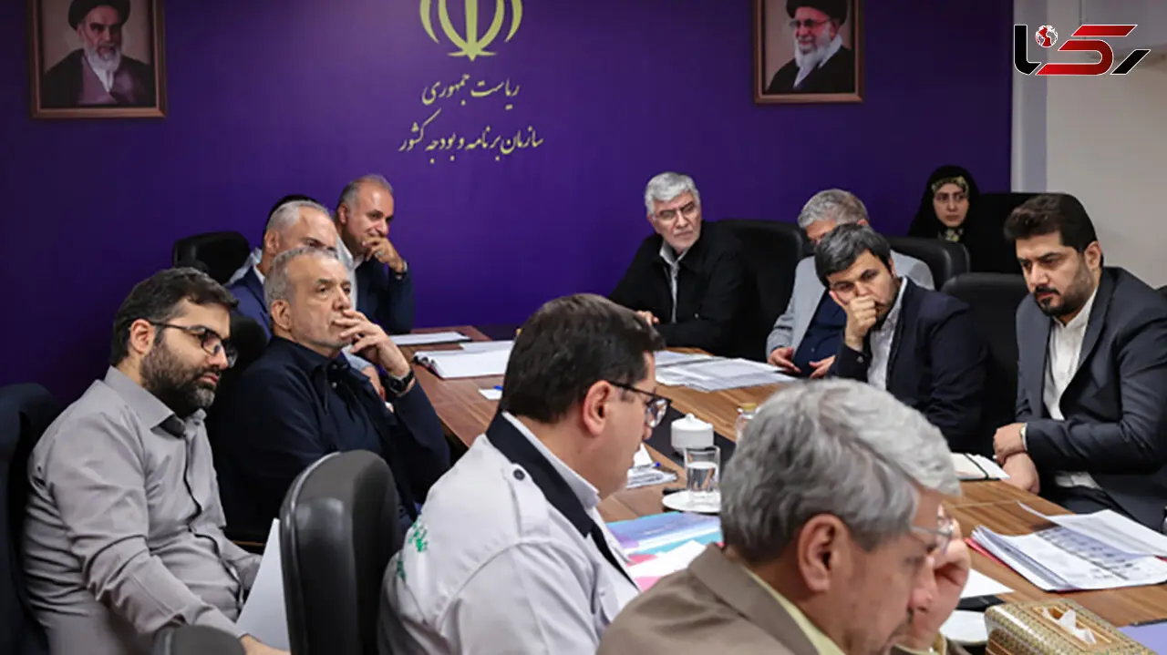 پزشکیان: مذاکره به معنای تسلیم نیست/ ملت ایران در برابر دشمن هرگز سر خم نخواهد کرد