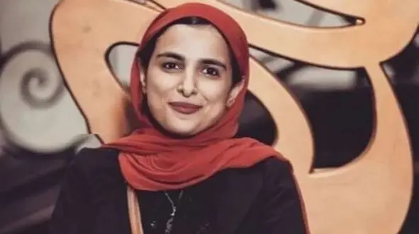 زینب موسوی بعد از موج اعتراض‌ها درباره توهینش به شاهنامه چه واکنشی نشان داد؟/ پاسخ جنجالی به افکار عمومی +عکس