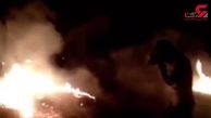 تلاش مردمان شجاع بهبهان برای خاموش کردن آتش سوزی مهیب با دستان خالی +فیلم