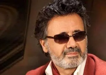 واکنش معین به انتشار خبر حضور پنهانی‌اش در ایران/ معین چند بار به ایران آمده؟