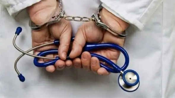 پزشک قلابی سیار در حین انجام لیپوساکشن در منزل دستگیر شد
