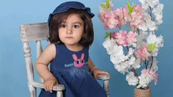 مرگ تلخ آدرینا کوچولوی 2 ساله 8 نفر را زنده کرد + عکس