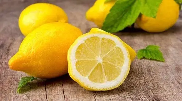 تصورات اشتباه درباره آب لیمو