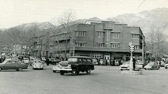عکس زیرخاکی از یک رستوران در تجریش 