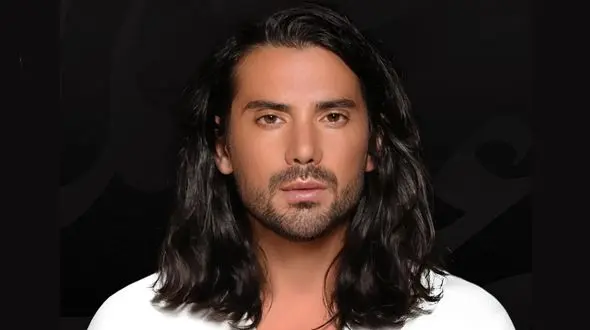 مدل موی جدید امیرعباس گلاب صدای هوادارانش را درآورد!