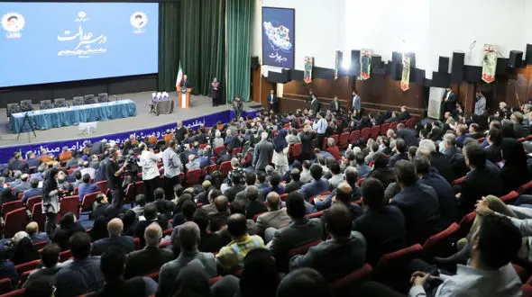 اگر عدالت را نقض و مرتکب ظلم شویم، نماز ما نیز باطل است