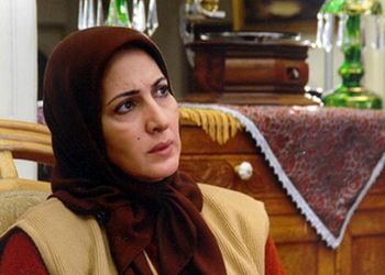 خاص ترین سفر فاطمه گودرزی همراه نوه‌اش دایار به شمال/ خنده های از ته دل خانم بازیگر کنار ساحل+عکس