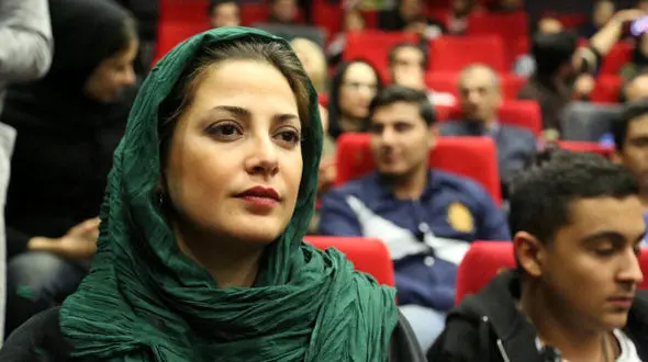 طناز طباطبایی در اکران خصوصی «نفس» نرگس آبیار +تصاویر 