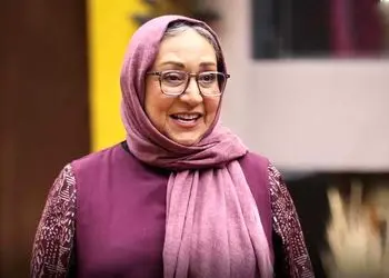 فیلم/ مریم سعادت: با پیر شدنم خداوکیلی هیچ مشکلی ندارم اگه مشکل داشتم موهامو رنگ می کردم/ همیشه دلم میخواست زود پیر بشم ولی یه عده می خوان تو ذوقت بزنن