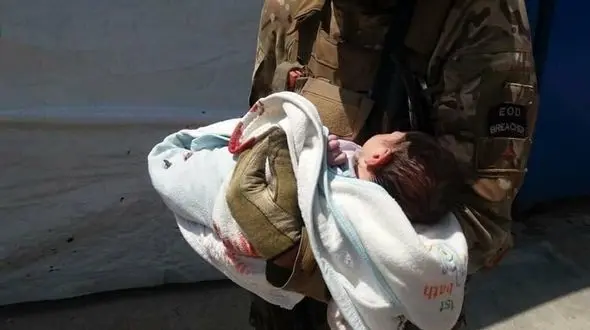 حمام خون در افغانستان /مرگ نوزادان در آغوش مادران