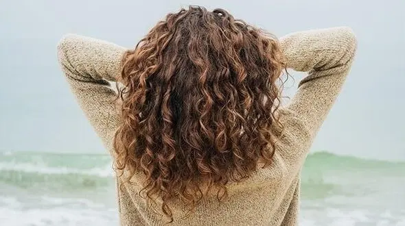 شاداب نگه داشتن موها با ترفندهای ساده
