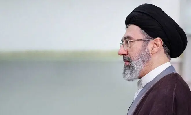 بیانیه دفتر رهبر انقلاب درباره یک ادعای دروغین منتصب به آیت الله سید مجتبی خامنه ای 