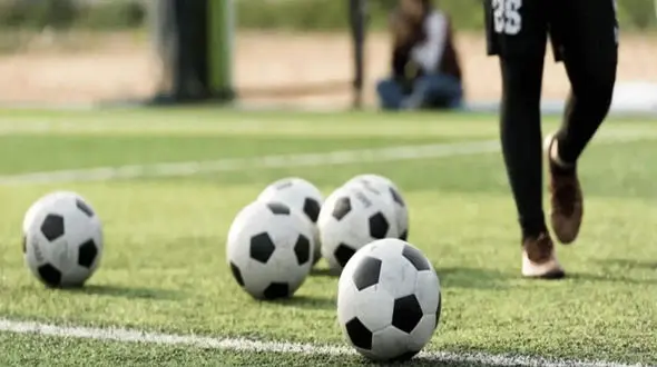 هزینه تیمداری فوتبال شهرداری همدان را باید مردم بپردازند!