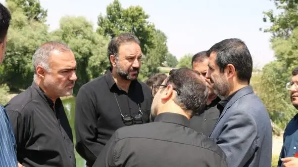 بازدید مدیران استانی از مبارکه و لنجان / کمیته ای برای بررسی برداشت آب صنایع تشکیل خواهد شد!