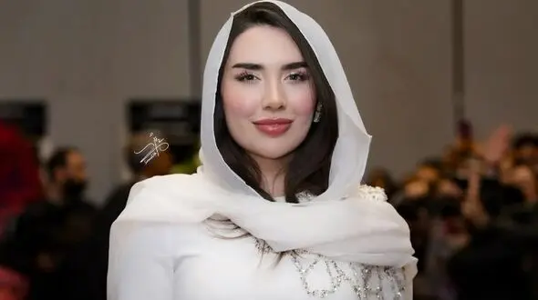 زهرا سامی بازیگر سریال بلیط یک طرفه در کنار خانواده جذاب و دوست داشتنیش