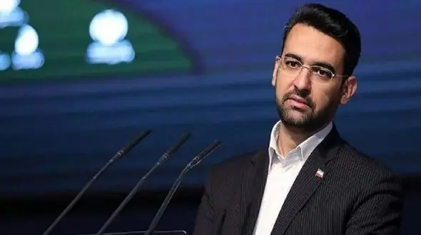 تعریف و تمجید از هنرِ دست همسر به سبک آذری جهرمی، وزیر جوان دولت روحانی با استیکر قلبی؛ این هم از هنر دست همسرجان+عکس