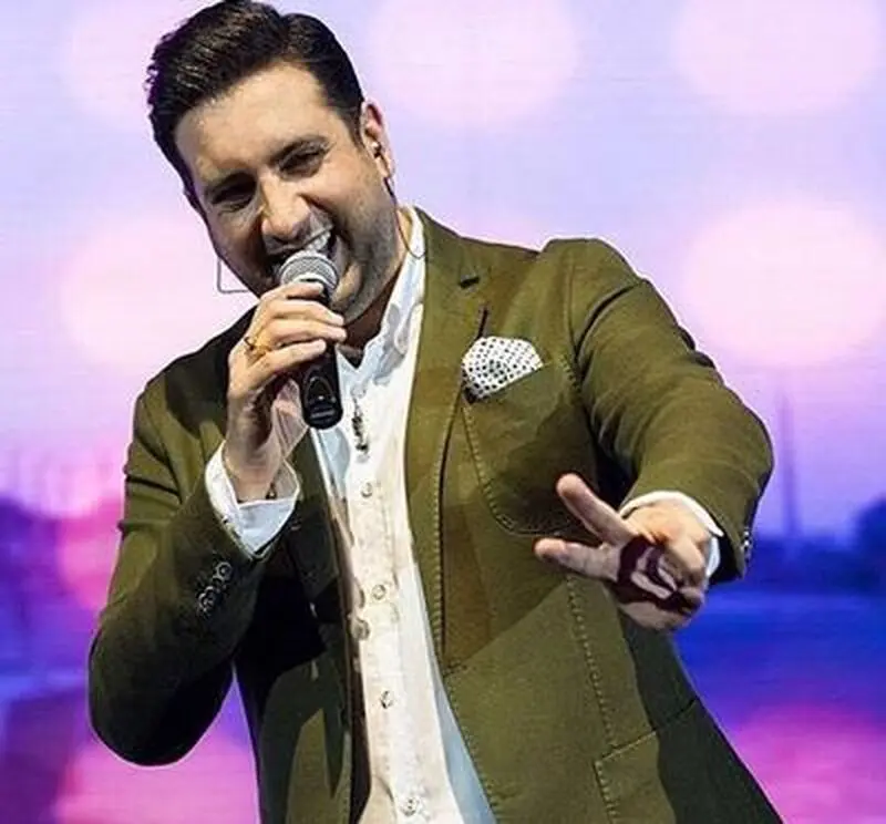 امید حاجیلی خواننده