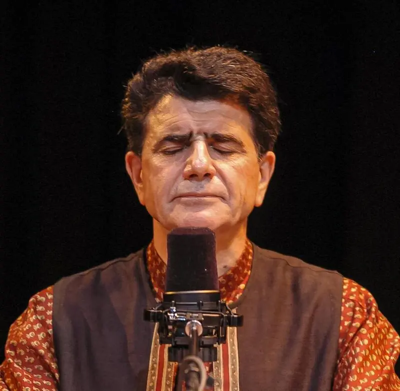 محمدرضا شجریان خواننده