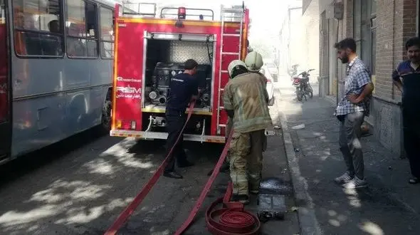 اقلام دارویی در آتش سوخت / علت حادثه در دست بررسی است