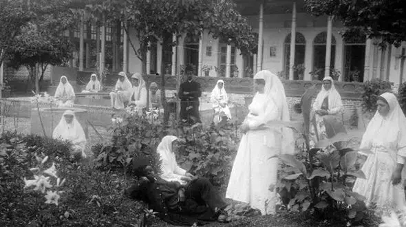 سفر تصویری به عصر قاجار؛ از «عروس مظفرالدین شاه» تا «دختران خدمتکار ناصرالدین شاه»