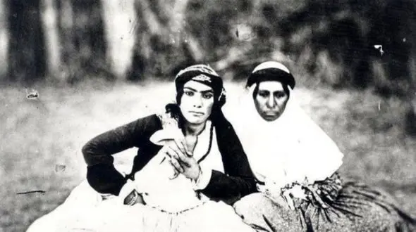 سری دوم عکس‌های‌ آرشیو کاخ گلستان لو رفت