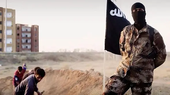 کشف اجساد قربانیان داعش در لیبی 