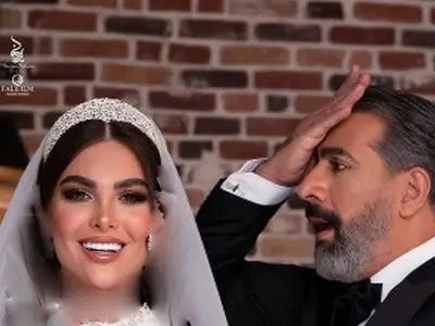 فیلم  عاشقانه های رمانتیک  محمد نادری و همسرش بین هزاران نفر فردای شب عروسی/ عاشق شدن تو 47 سالگی  عواقبش همینه دیگه !