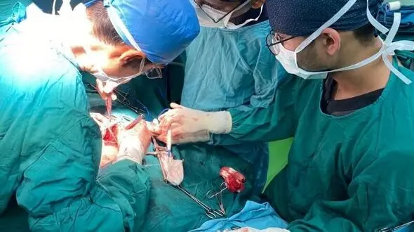 اتفاقی عجیب برای پسر کرمانشاهی در بیمارستان / همه شوکه شدند