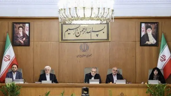 تجلیل  پزشکیان از قهرمانان و مدال‌آواران المپیک/ تأکید بر توجه ویژه دولت چهاردهم به امر تعلیم و تربیت و ارتقای شأن و جایگاه معلمان