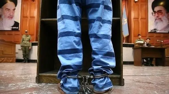 قاتل تهرانی مجازات همدستش را خواست! / قتل پدر و مادر با دوست صمیمی!