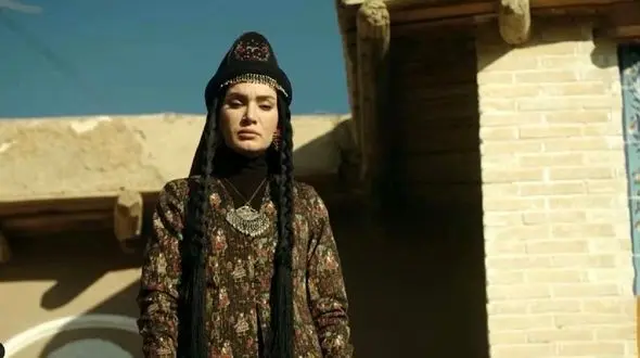 «خانم سلطان، دزددل و خاتون بیگم» در پشت صحنه سریال مهیار عیار