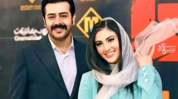فیلم / استایل منحصربفرد و خاص مریم مومن و همسرش در اکران فیلم که همونجا هم حلقه ازدواجشو نشون داد/ خوشبخت بشین
