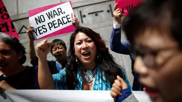 اعتراض مردم کره‌جنوبی به لغو دیدار ترامپ و اون + عکس