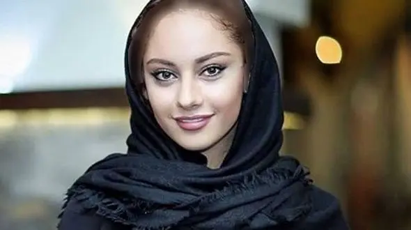 عمل های زیبایی ترلان پروانه لو رفت + سلفی شرم آور خانم بازیگر!