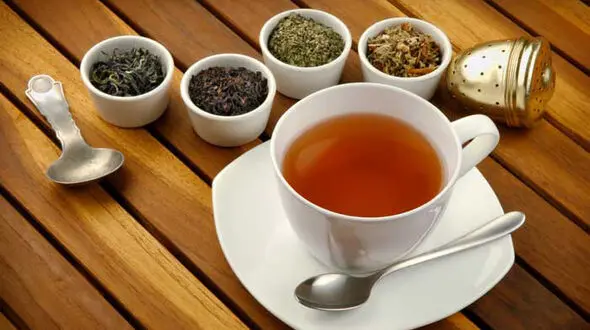 چای های سم زدا را با داروها مصرف نکنید