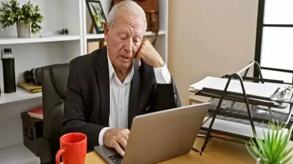 عواقب خطرناک نشستن زیاد برای مغز و ذهن