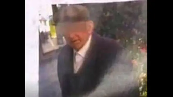 راز بدنام شدن این مرد در 2 محله چه بود؟ / او با خلال دندان آسایش 1000 همسایه را گرفته است ! + عکس