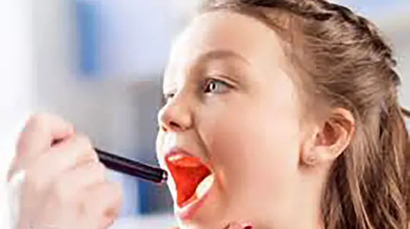 عفونت لوزه دارید؟ / راهکار رفع آن مصرف آنتی بیوتیک نیست!