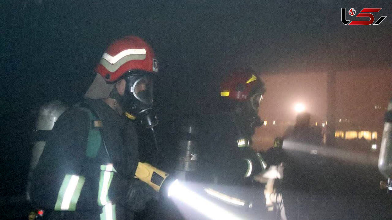 آتش سوزی در کارخانه دستکش سازی در قزوین