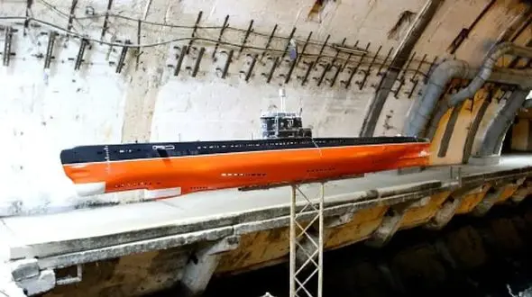 کشف راز پایگاه زیردریایی مخفی شوروی که حالا یک موزه است!